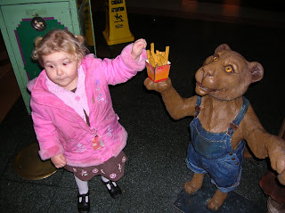 Top Ender stealing chips from a Lion at the LionKing show at Disney Land Paris 2007