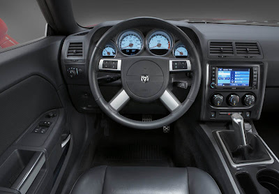 The all-new 2009 Dodge Challenger merges the best American muscle-car ...