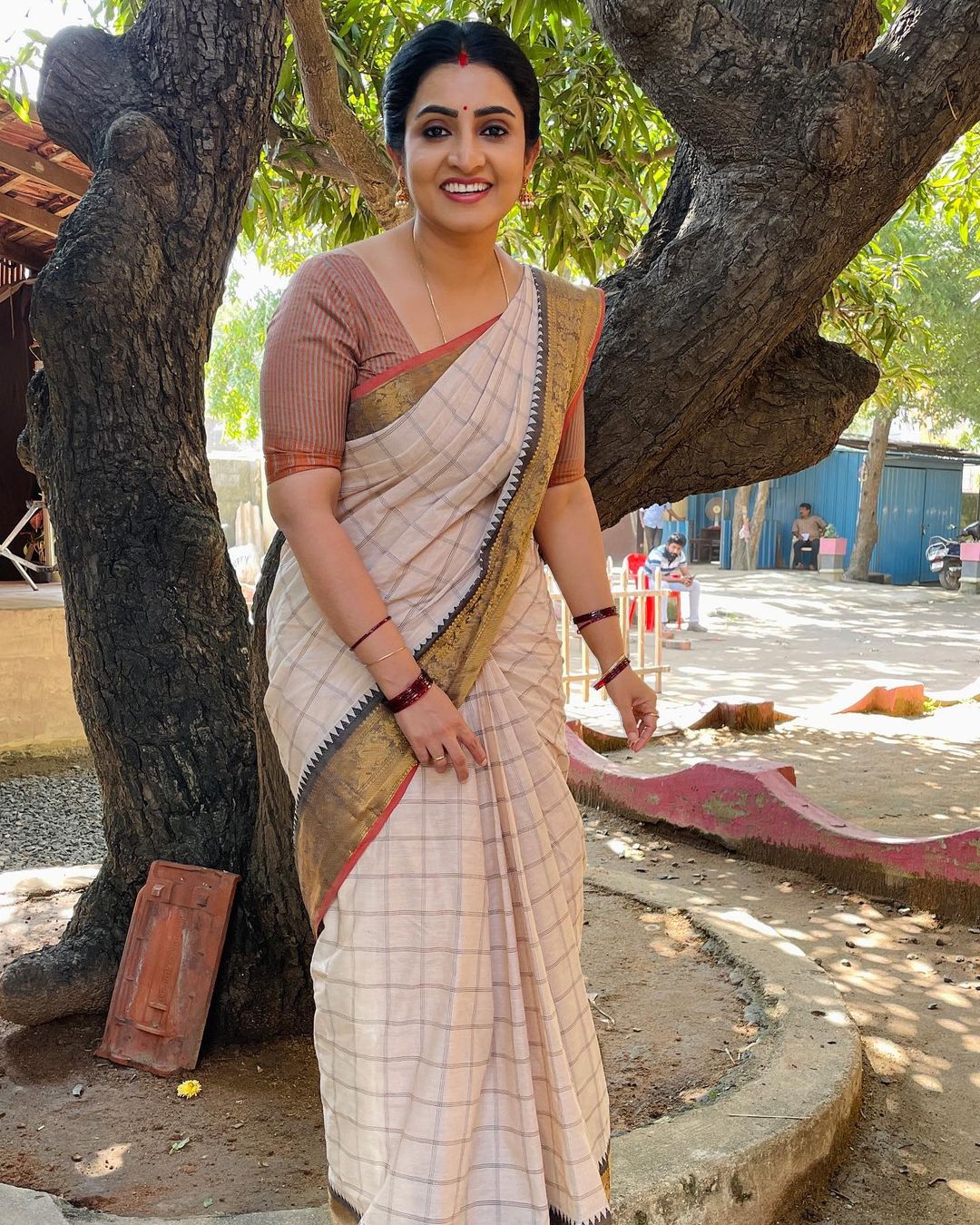 Actress Sujitha Dhanush new saree Photoshoot in 2023