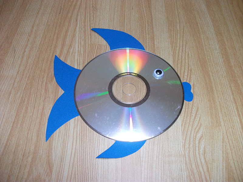 Easy Rainbow Fish CD Craft