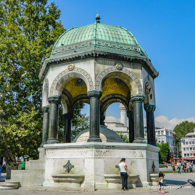 A Fonte Alemã da Praça de Sultanahmet em Istambul