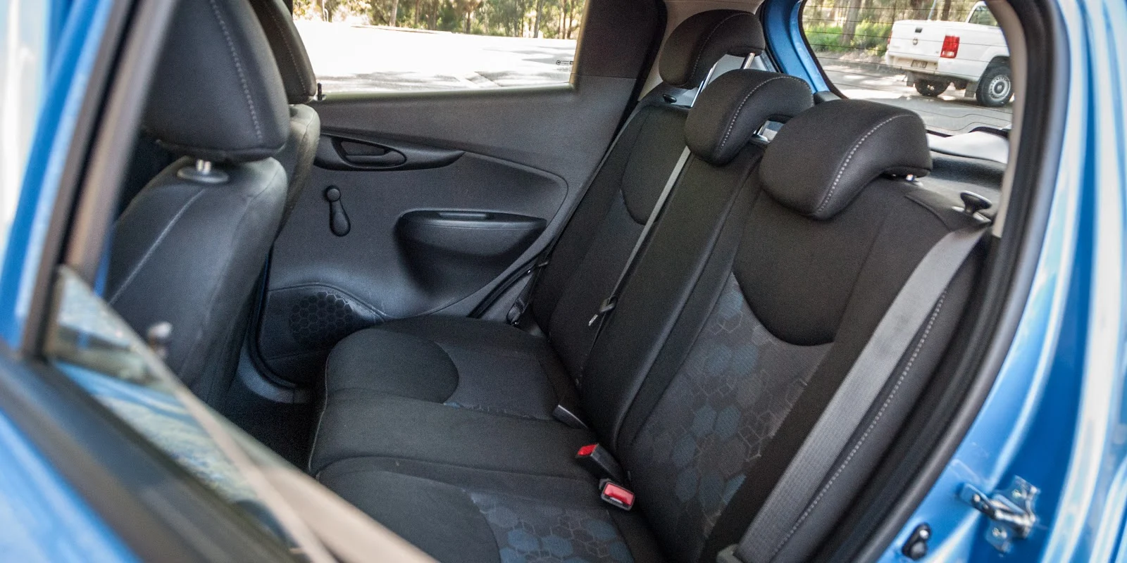 Đánh giá xe Holden Spark 2016