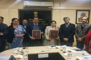 AYUSH Ministry signs MoU with Herbal Industry Bodies