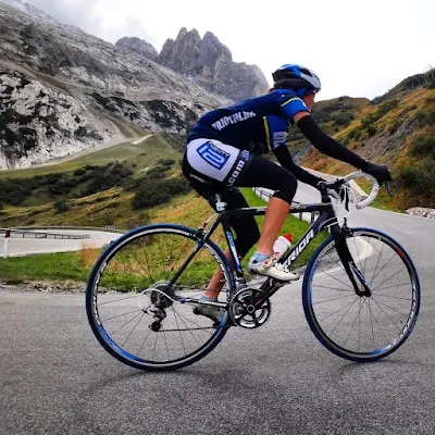 carbon road bike rental dolomiti Italy