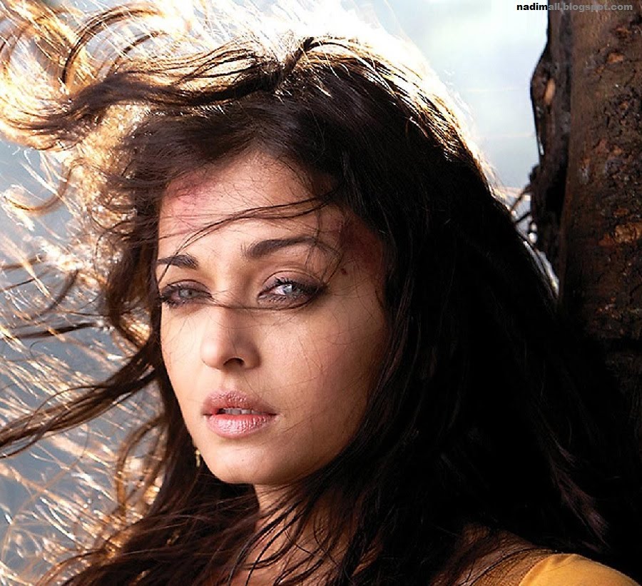 Aishwarya Rai Hot 2010