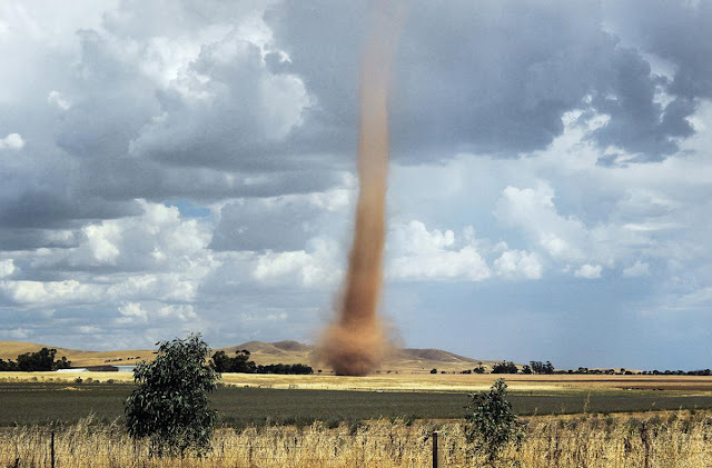 Dust Devil near Mount Bryan