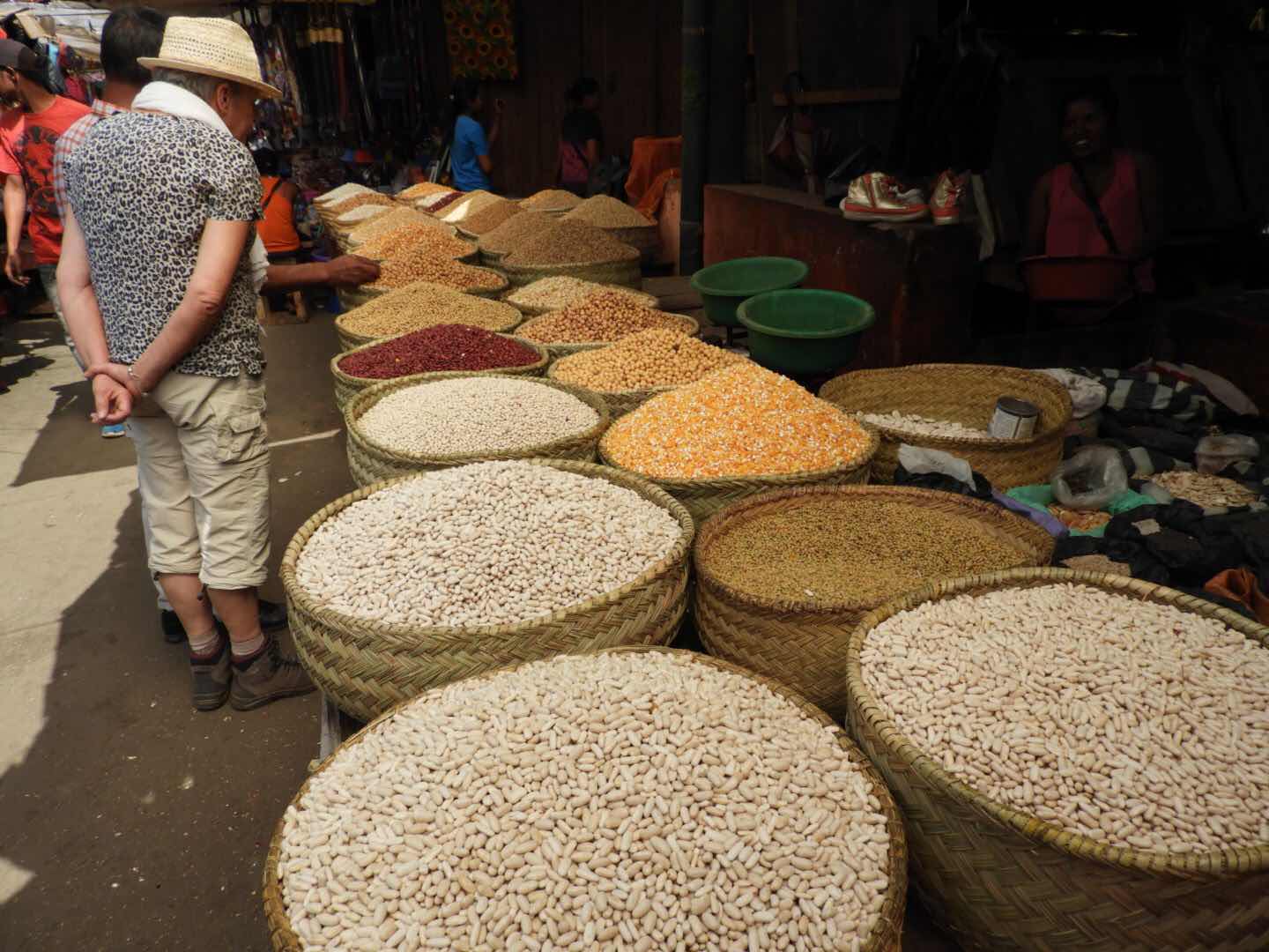 Sabotsky Market - Madagascar