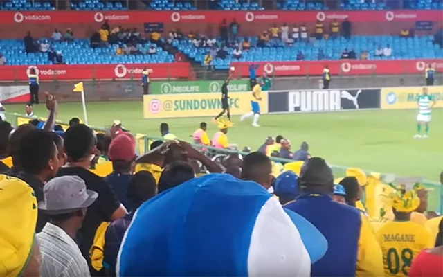 South African soccer team Mamelodi Sundowns produce some of the greatest time-wasting ever seen
