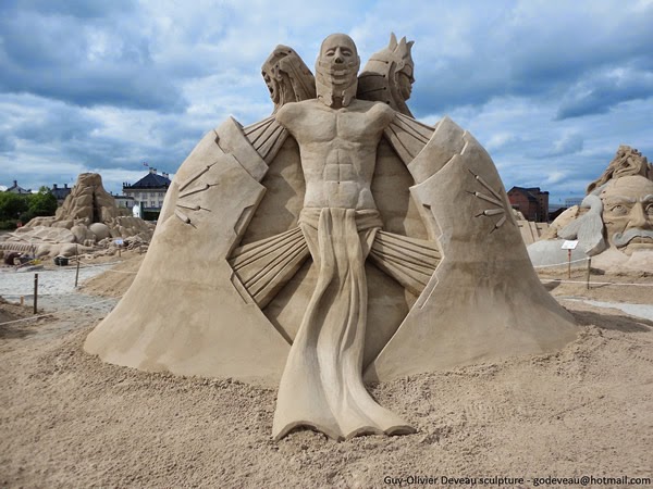 Amazing Sand Art