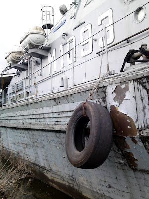 boat,  peeling paint