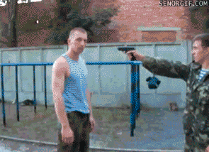 Spetsnaz usando el arte marcial SYSTEMA para desamar a su adversario