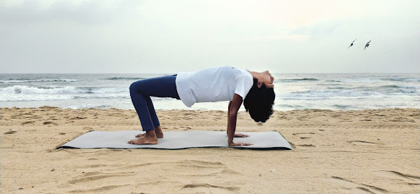 Priyanka Goyal - The Purvottanasana