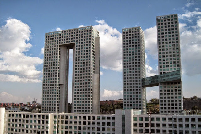 Arcos Bosques Corporativo | Teodoro González de Leon + Serrano + Tejeda + Skidmore | Torres Arcos 