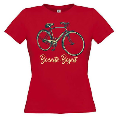 beceite , beseit, camiseta, manga corta,roja, bicicleta, festa casats, mujer