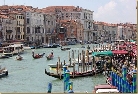 Busy grand canal