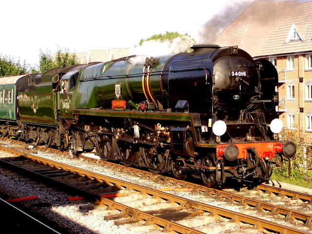 photos and comprehensive uk heritage and preserved railways list