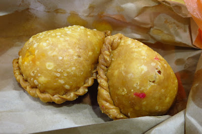 Rolina Traditional Hainanese Curry Puffs, Tanjong Pagar Food Centre