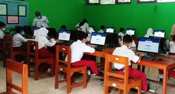 Latihan Soal AKM ANBK Literasi Siswa SD Mi Tahun 2023-2024 dan Pembahasan (Kunci Jawaban)