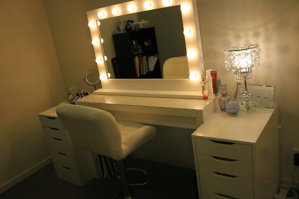 Vanity Table Set With Lights - Pin de Winters Hope1 en Vanity Lover | Decoración de ... : 286 results for vanity mirror table set with lights.