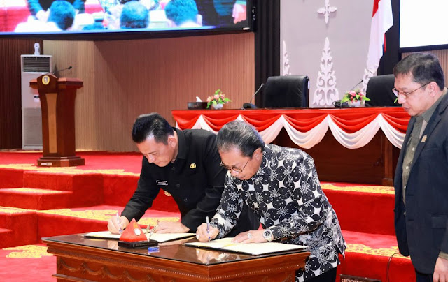 Perda Penyelenggaraan Penanggulangan Bencana dan APBD-P TA 2024 Disahkan DPRD Kepri