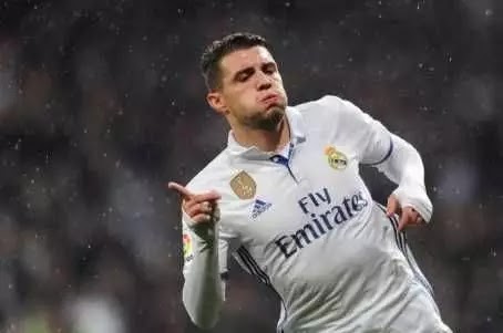 Real Madrid Midfielder Confirms He Wants To Leave