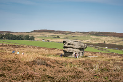 Eagle Stone, Baslow