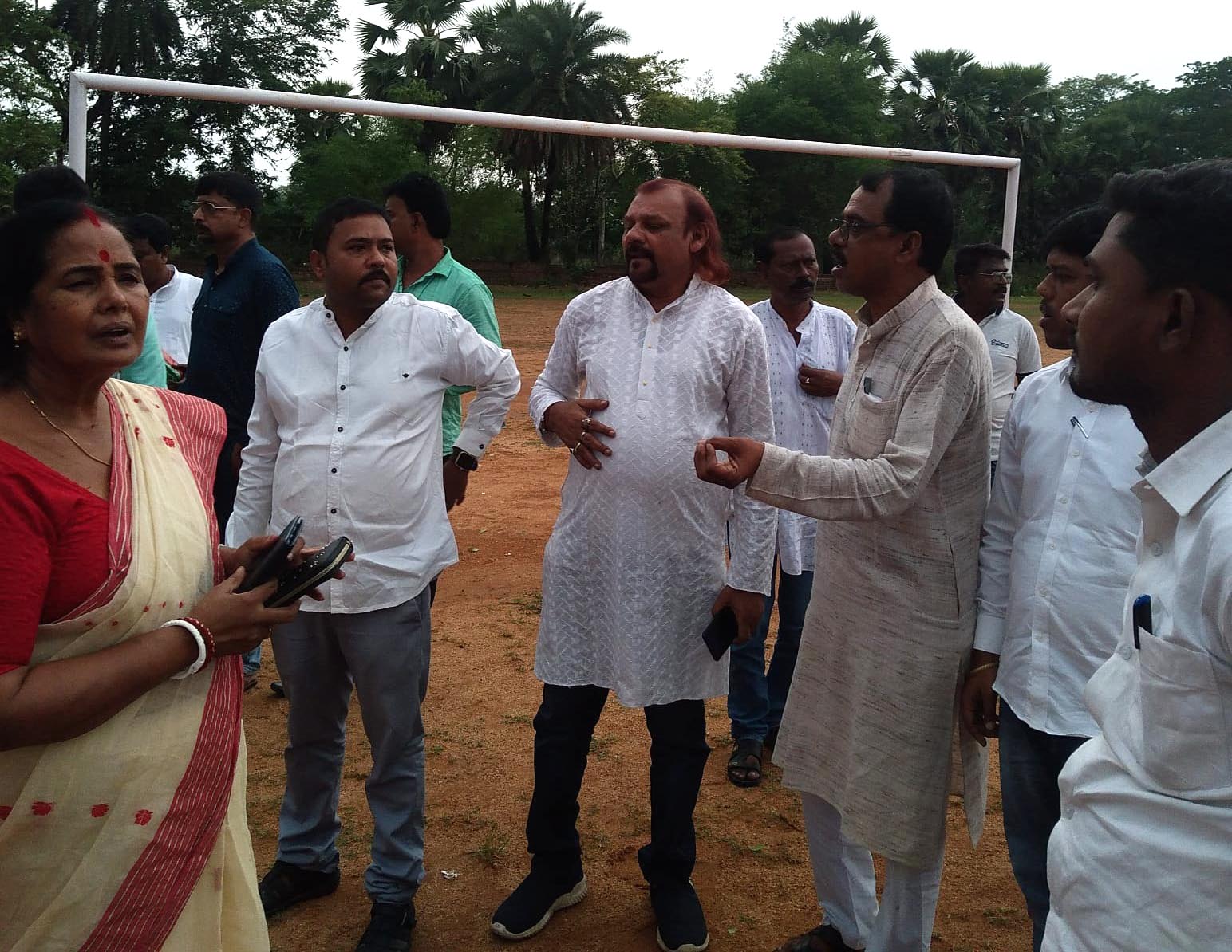 Chief-Minister-on-a-visit-to-Purulia-district