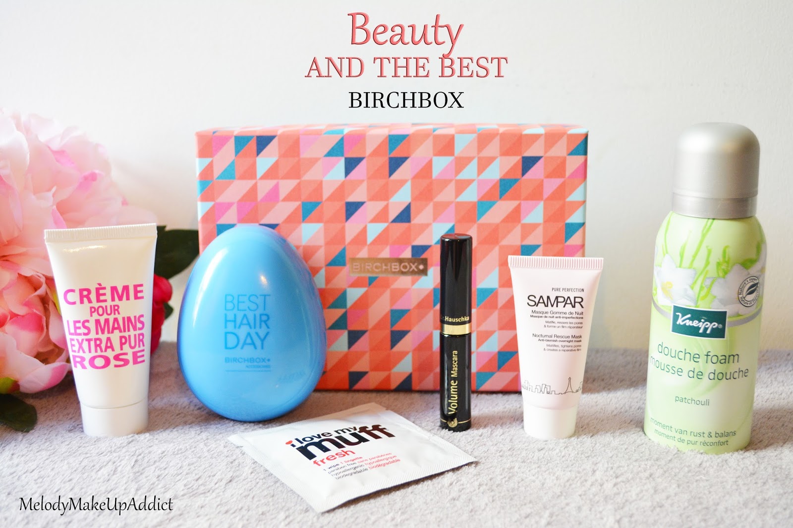 http://melodymakeupaddict.blogspot.com/2015/10/birchbox-du-mois-doctobre-beauty-and.html