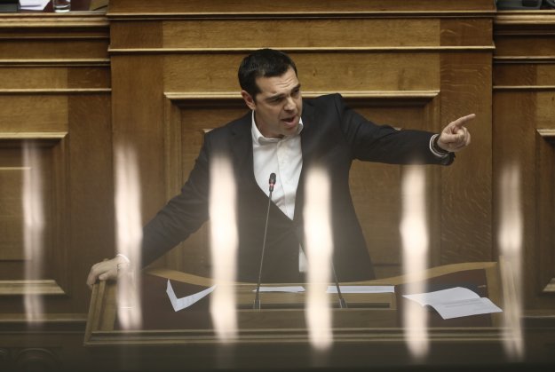 Το μόνο που ξέρουν είναι να βρίζουν!