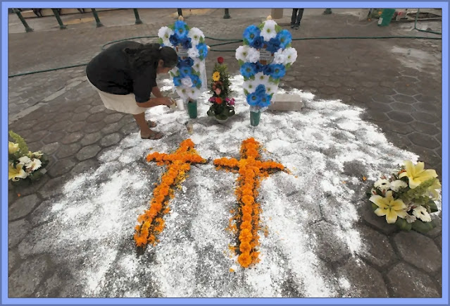 Makeshift Memorial In Puebla 2015