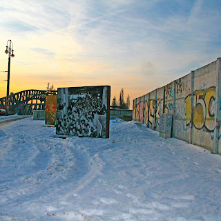 http://www.berlinica.com/the-berlin-wall-today.html