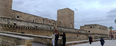 Bari, Castillo Normanno-Svevo.