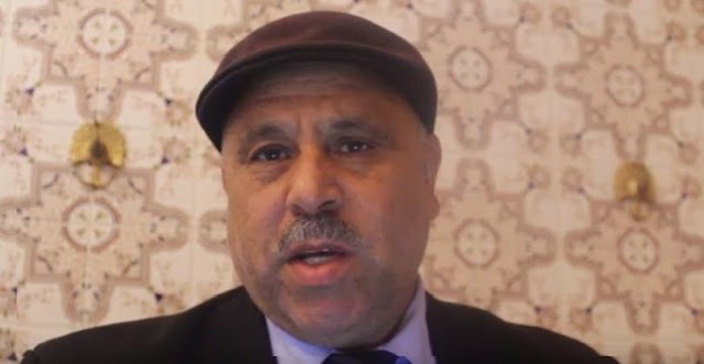 حسن بن البدالي الكاتب الوطني للجمعية الوطنية لموظفي الجماعات الترابية يتلو بيان مدينة العيون
