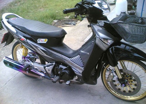 Picture Motorcycle  Honda Wave 125i Drag Racing