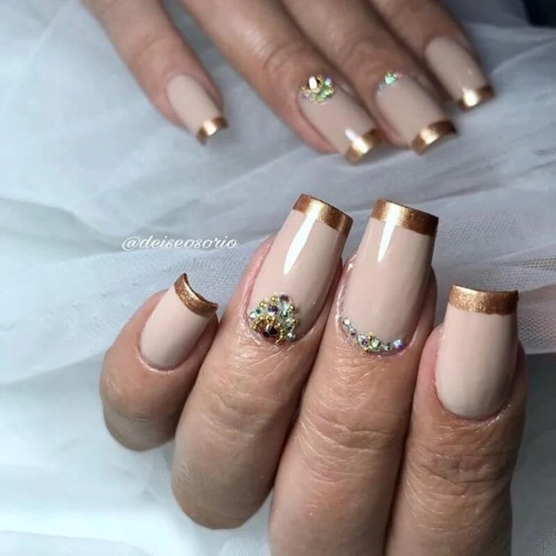 Unhas decoradas para o Ano Novo