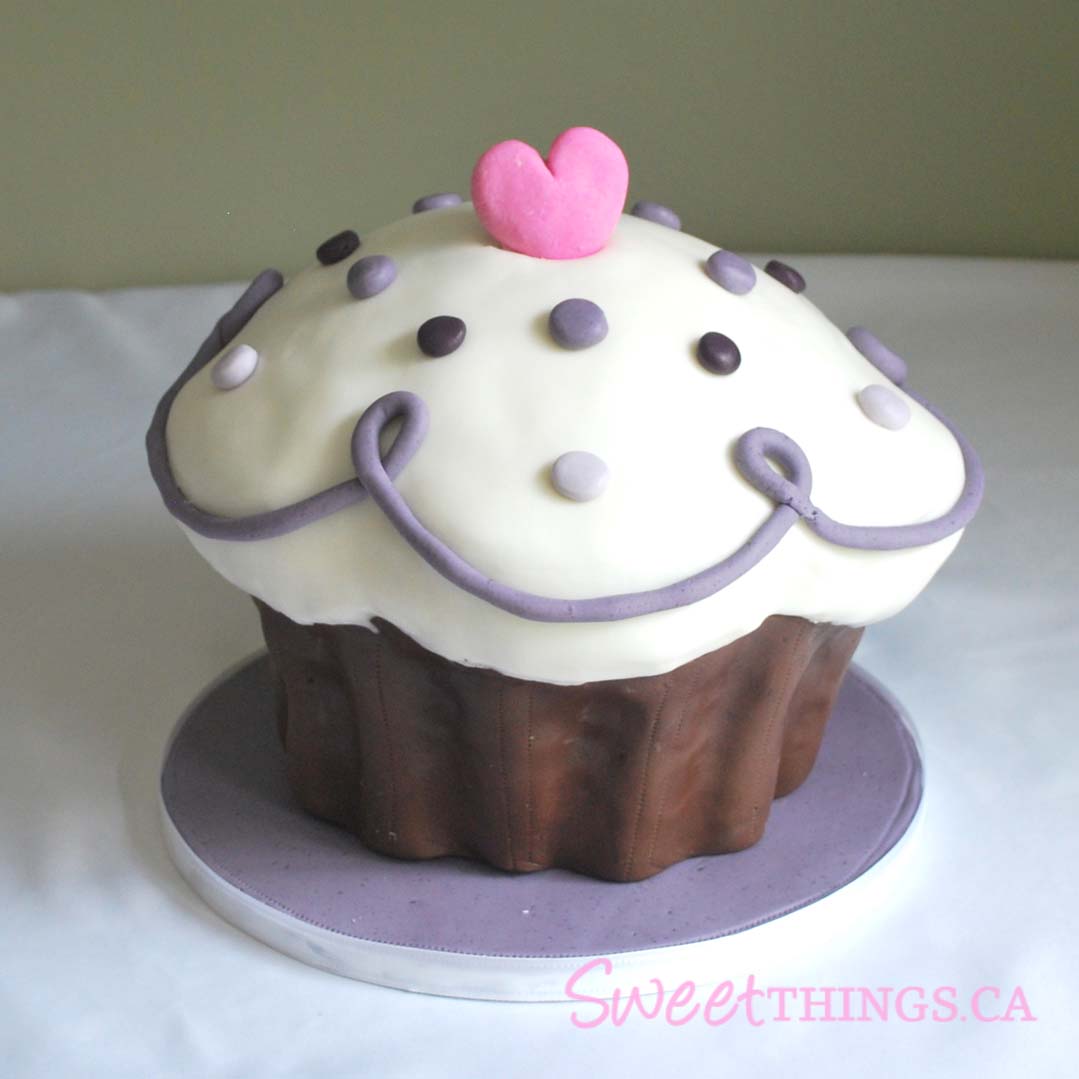 Pictures Of Cupcakes And Cakes