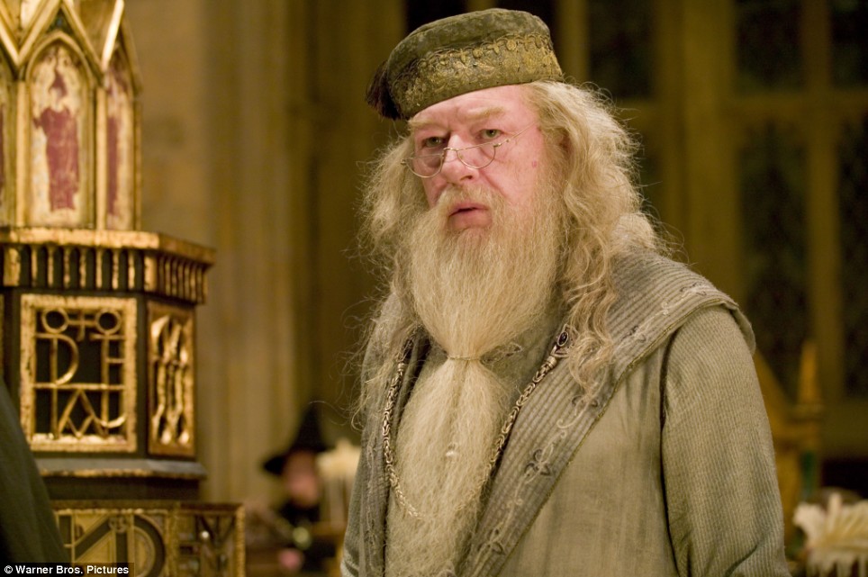 Michael Gambon was a good replacement as Professor Albus Dumbledore 