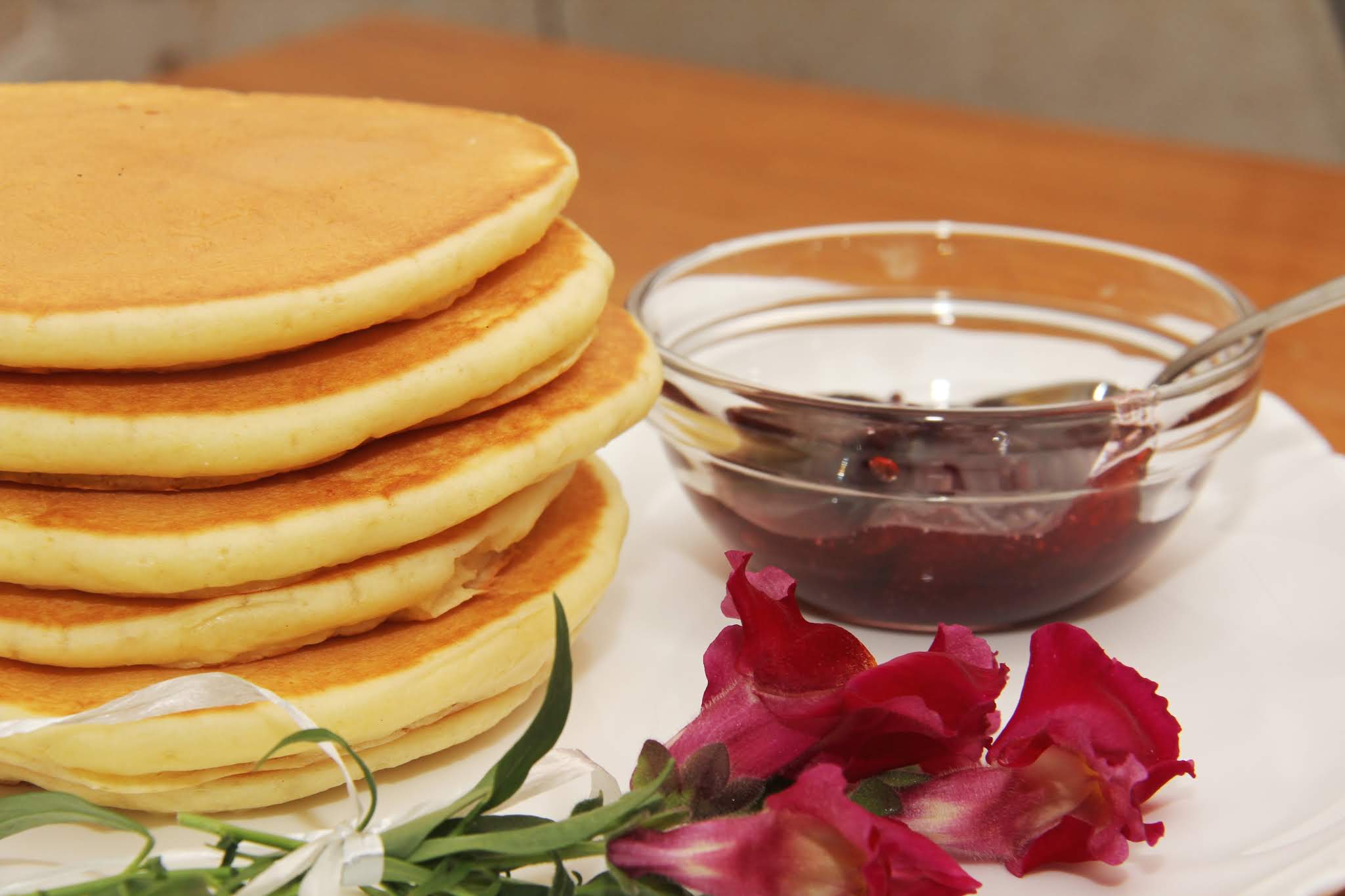 PANCAKES - CLĂTITE AMERICANE FOARTE PUFOASE