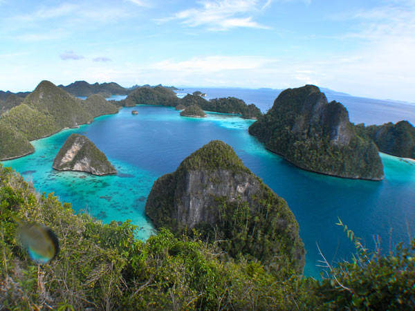 Pinki s Blog Wisata  Bahari  Raja Ampat Pulau Papua yang  