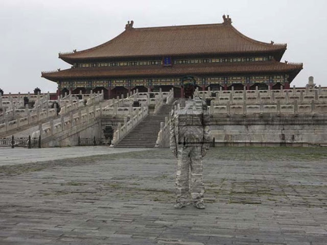 Liu Bolin The Invisible Man | Amazing Camouflage Art