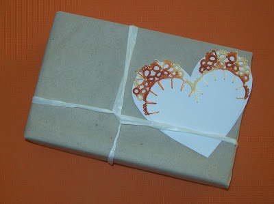 Greeting card with tatting decoration - Biglietto d'auguri con decorazione a chiacchierino