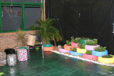 Jardim reciclado com pneu