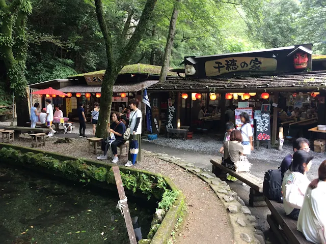 高千穂峡へ【宮崎県高千穂】