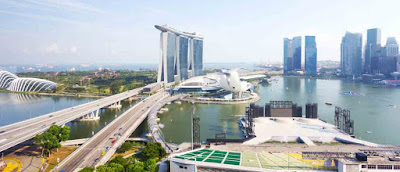 Source: Budget 2018 site. View of Singapore skyline.