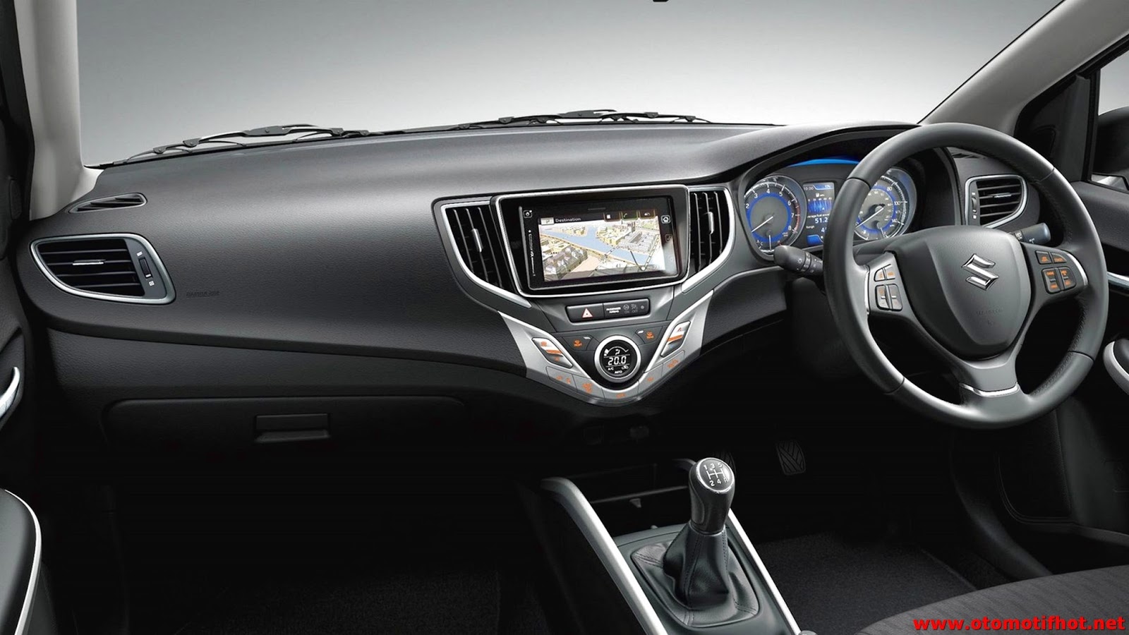 Spesifikasi dan Review terbaru Suzuki Baleno Hatchback