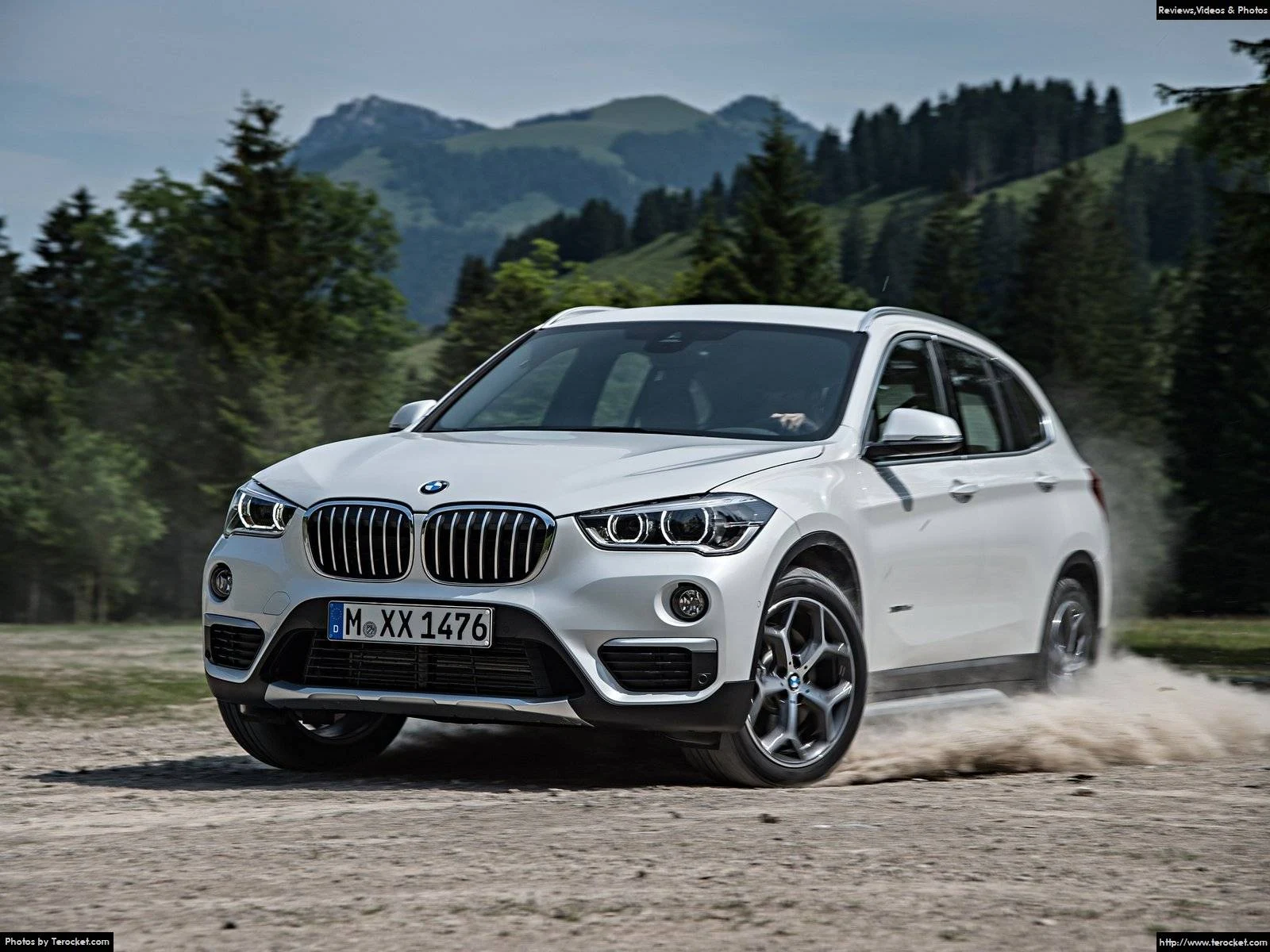 Hình ảnh xe ô tô BMW X1 2016 & nội ngoại thất