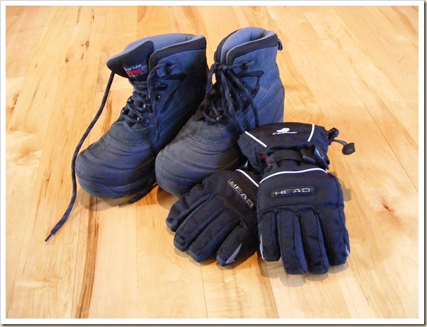 Devin Boots & Gloves