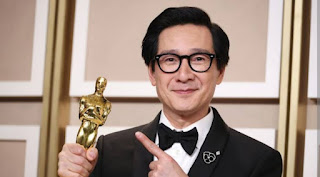 Ke Huy Quan wins Best Supporting Actor in Oscars