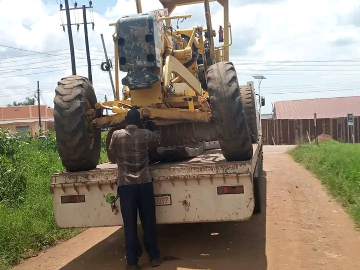Kagadi district Road Equipment has been returned back to Kampala due to misuse
