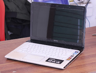 Jual Sony Vaio SVE14113FGW